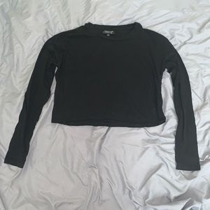 Long sleeve crop